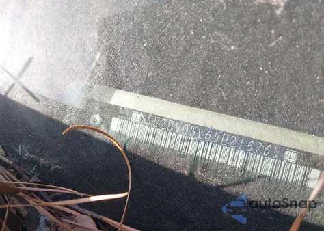 2005 Saturn Relay Fwd from USA, damaged, VIN 5GZDV03L65D216765